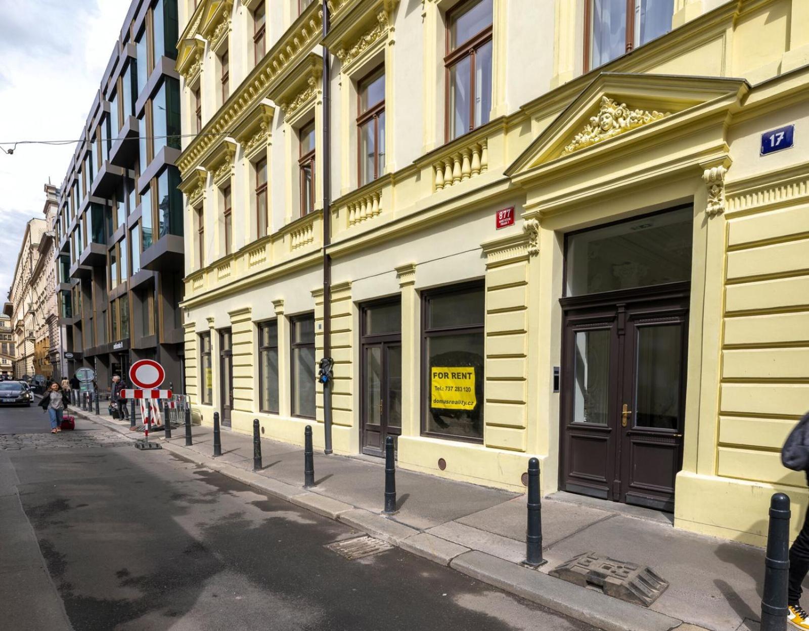 Modern Urban Room In The City Center Of Prague Ngoại thất bức ảnh