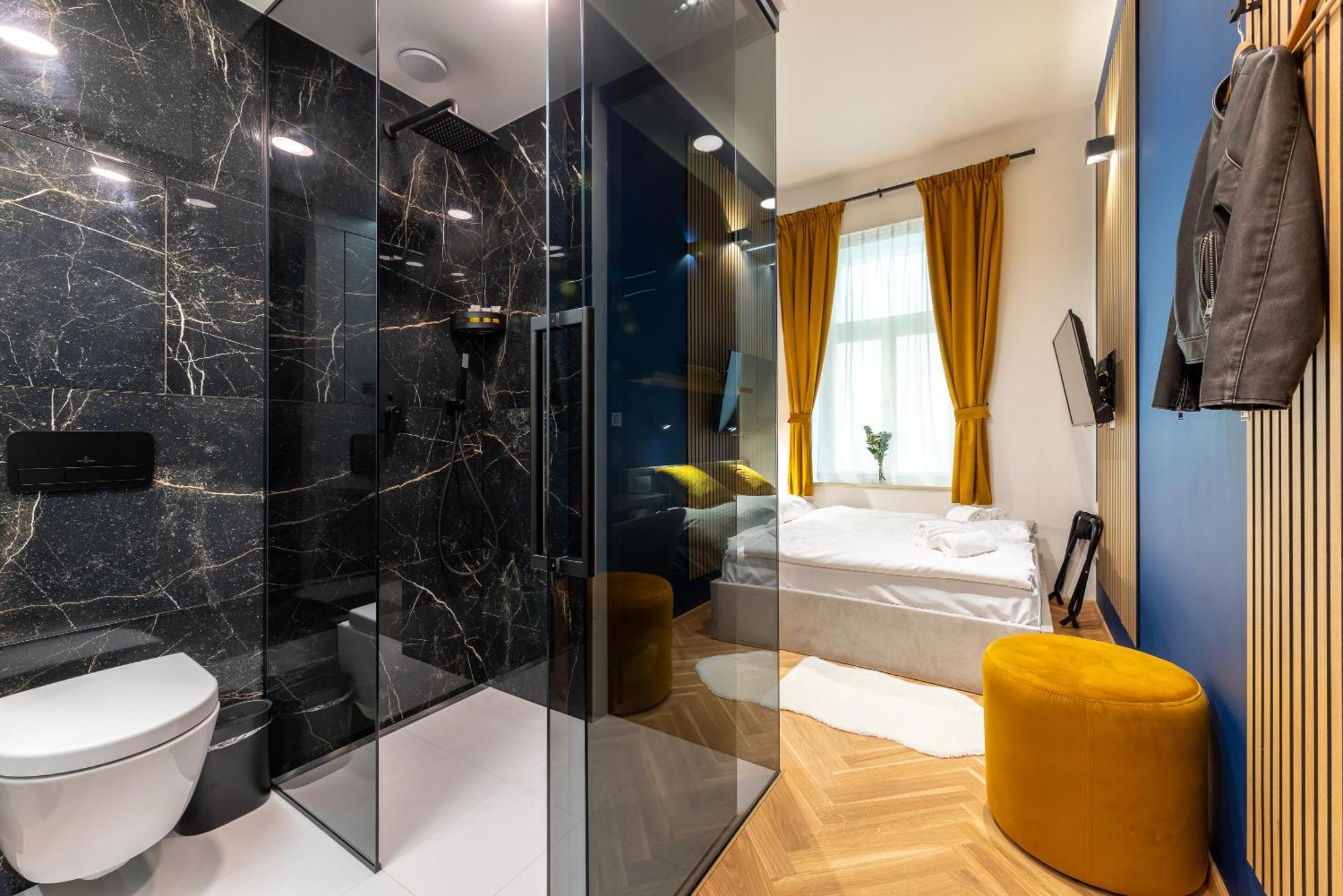 Modern Urban Room In The City Center Of Prague Ngoại thất bức ảnh